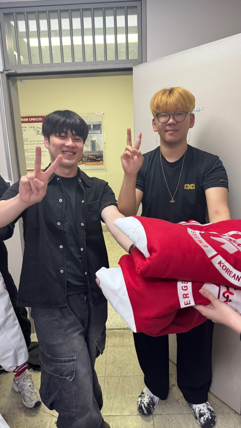 2025학년도 응급구조학과 기말고사 간식행사&학과티셔츠 배부